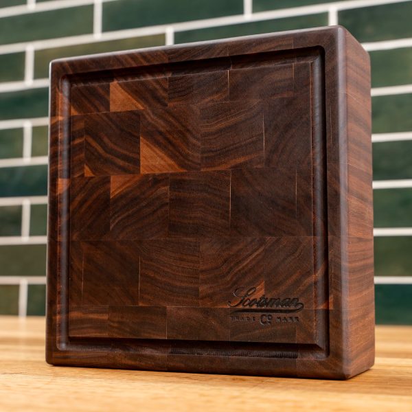 Walnut End Grain Square Butcher Block with Juice Groove Fashion