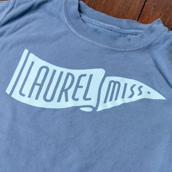 Laurel Pennant Youth T-Shirt Fashion