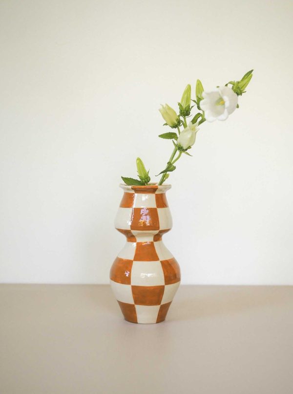 Caramel Check Vase Supply